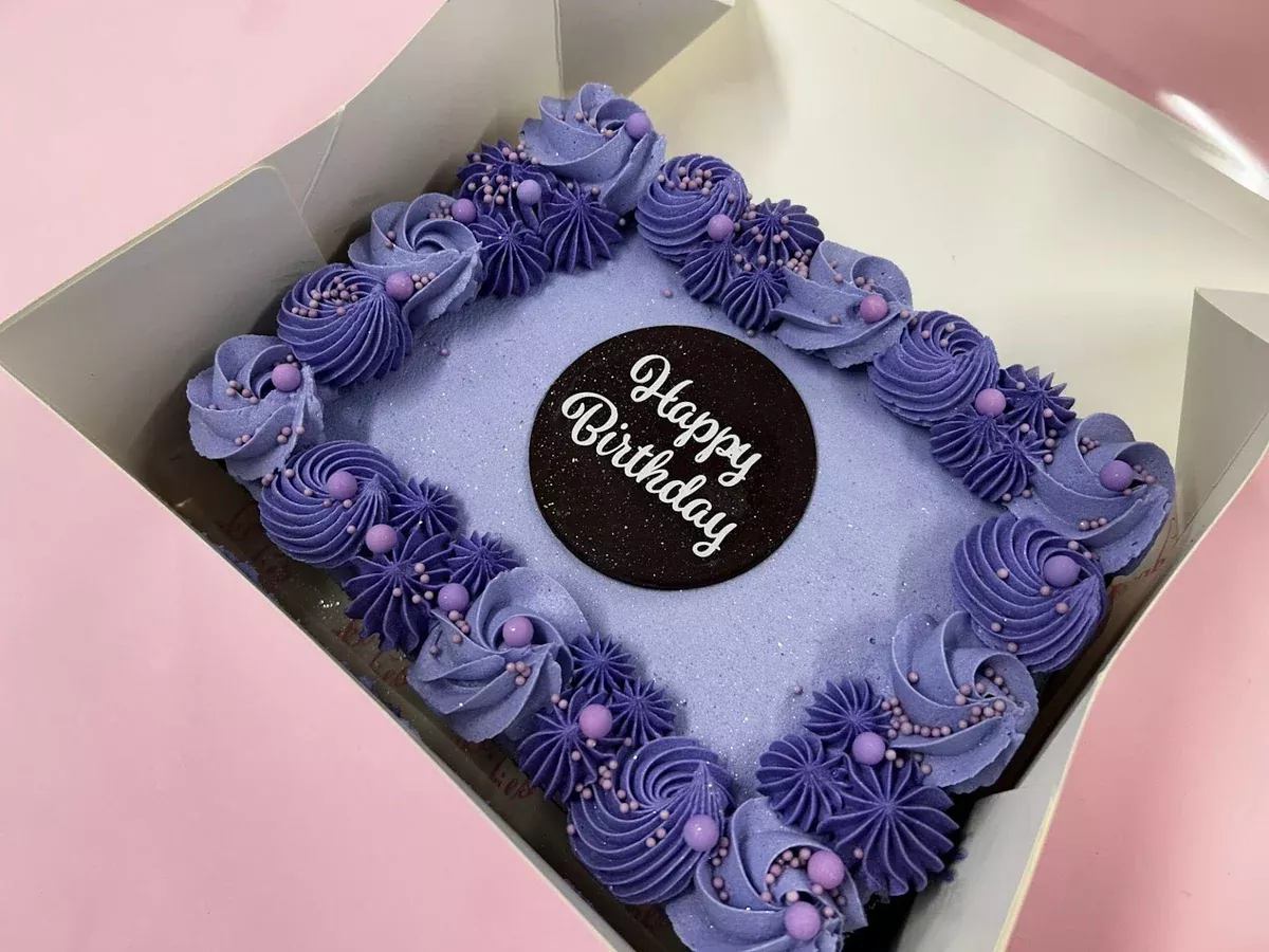 Cake in a Box | Colour Theme