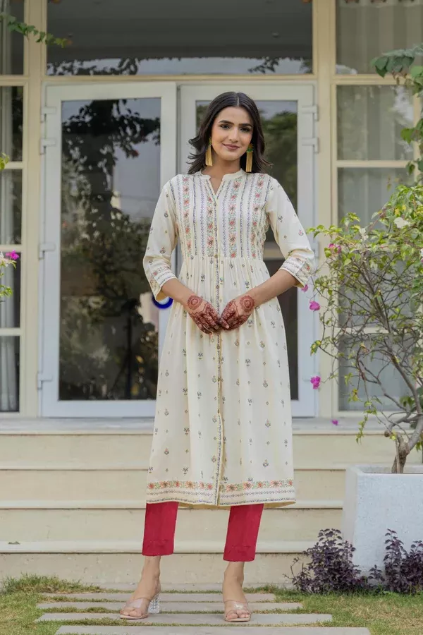 Juniper Ivory Floral Printed Cotton Kurta With Thread Work & Lace - S