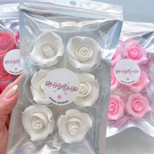 SUGAR SOFT ROSE EDIBLE DECORATIONS
