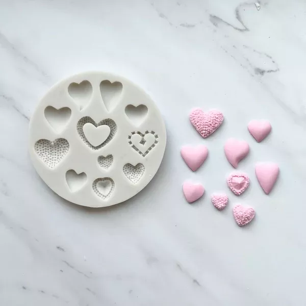 VARIETY HEART MOLD