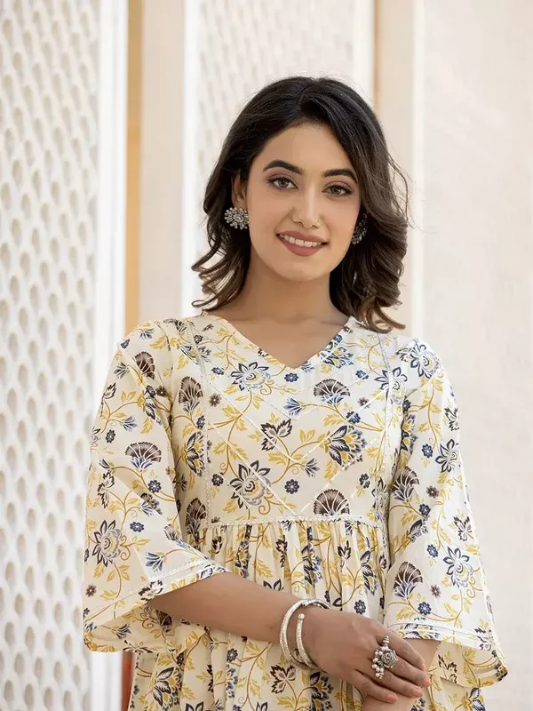 Yufta Yellow Gotta Patti Kurti with Dhoti Pants Set - S